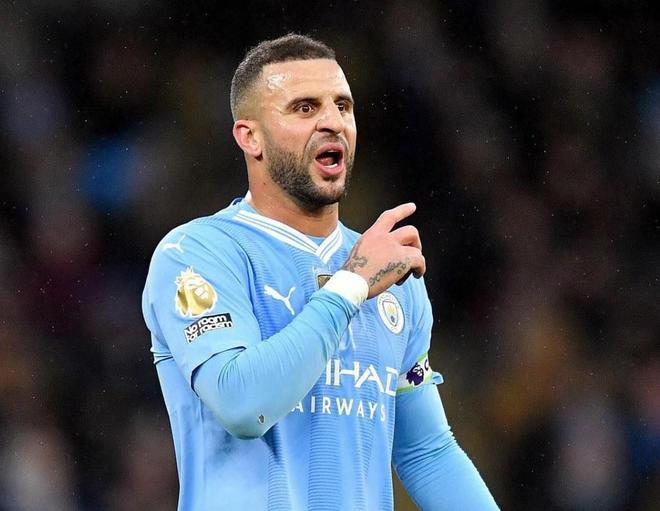 萨卡能否成为哈兰德的FPL队长替代者？（FPL队长之选：萨卡能接替哈兰德吗？）