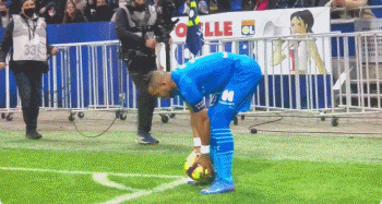 为什么说“跑步、骑行、羽毛球”，是体育三毒呢？