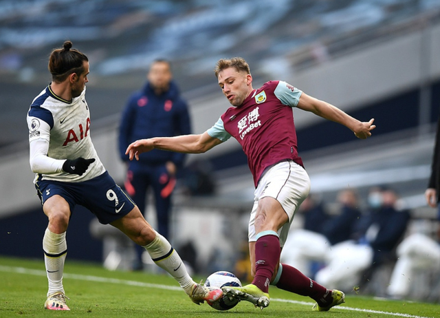 官方：34岁罗梅乌以自由身重返南安普顿，双方签约至赛季末（南安普顿官宣34岁罗梅乌自由身回归，合约至本季末）