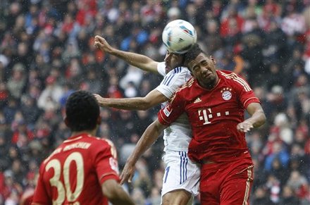 立竿见影，凯恩替补出场30分钟个人戴帽拜仁打进4球（凯恩替补登场30分钟上演帽子戏法，拜仁轰入4球）