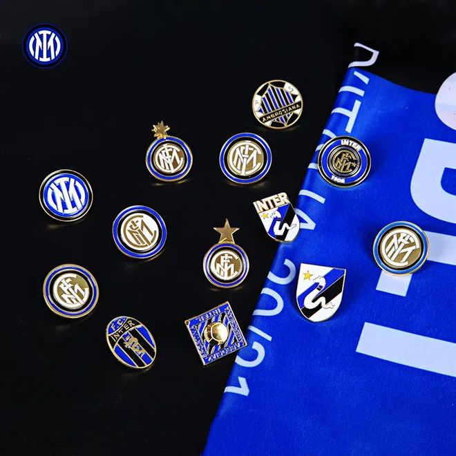 记者：世界杯抽签仪式开始前，大力神杯已经抵达华盛顿（记者：世界杯抽签尚未开始，大力神杯已抵达华盛顿）