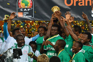 好消息！费尔明德容双双回归 巴萨中场迎来重磅补强（费尔明、德容齐复出，巴萨中场实力大增）