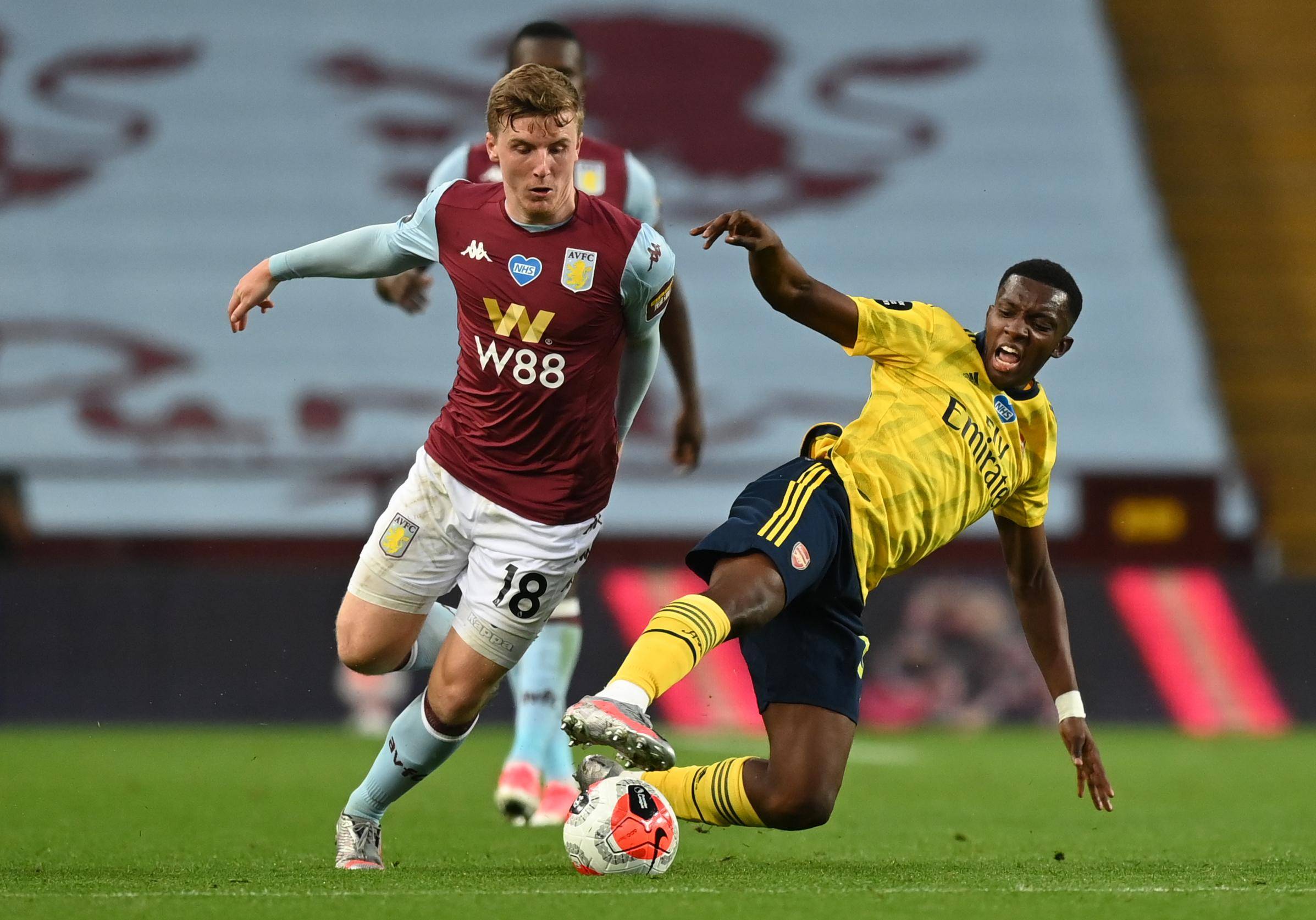 浓眉复出前独行侠场均109.5分联盟倒数第二，复出后119.1分（浓眉复出前独行侠场均仅109.5分列联盟倒数第二，复出后提升至119.1分）