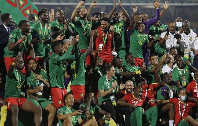 20分惨败！广东宿敌惨遭NBL球队爆冷：辽宁队这下够尴尬了？（爆冷20分惨负！广东宿敌被NBL队掀翻，辽宁队尴尬了？）