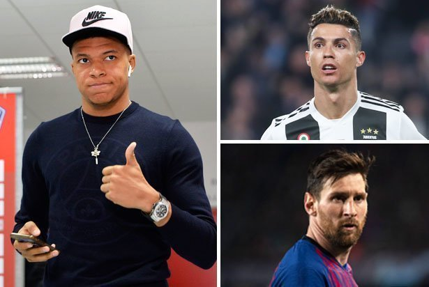 罗马诺：国米正和热那亚谈卡尔博尼未来，球员可能冬窗回国米（罗马诺：国米与热那亚商谈卡尔博尼前景，冬窗或将回归国米）