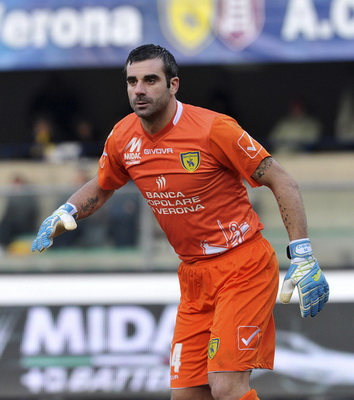 美洲杯新秀大放异彩（美洲杯新星闪耀赛场）