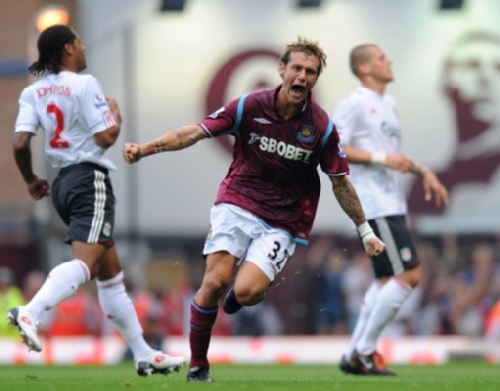 记者：世界杯抽签仪式开始前，大力神杯已经抵达华盛顿（记者：世界杯抽签尚未开始，大力神杯已抵达华盛顿）