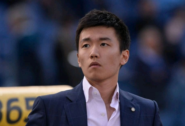 逆天，挪威甲门将点球大战一脚将摆好的球踢走以干扰对方（点球大战现奇招：挪威甲门将将摆好皮球一脚踢开扰乱对手）