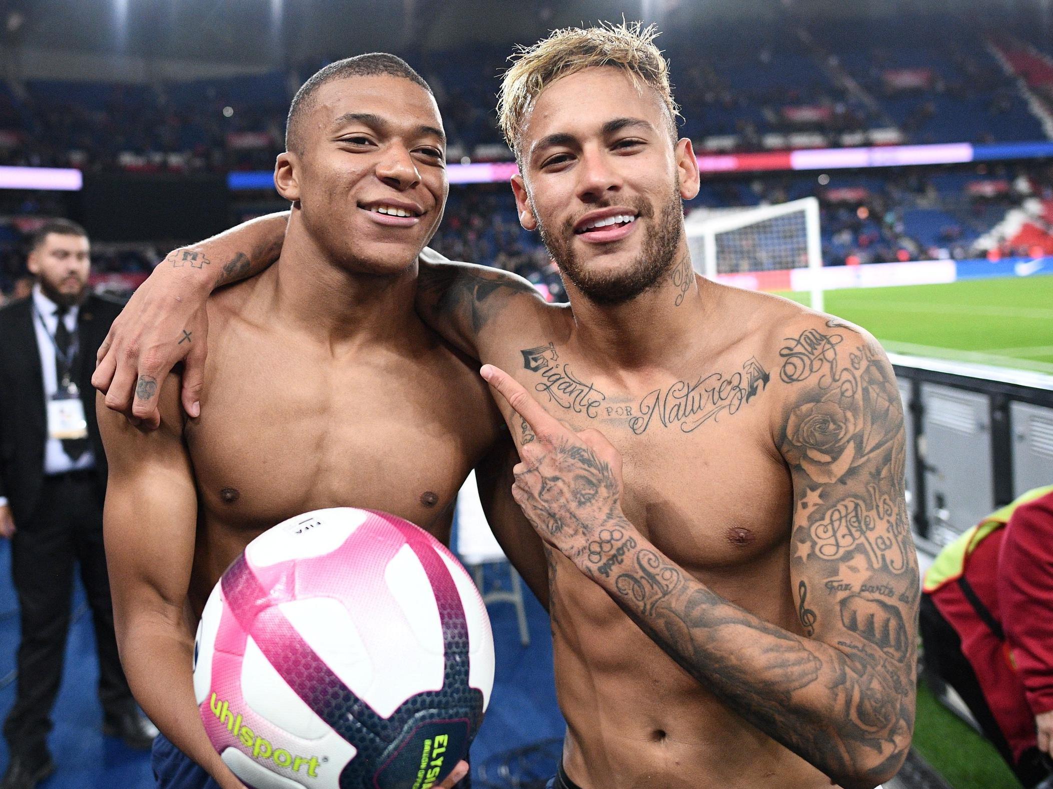 马克西空砍28+7+9，恩比德表现不佳，76人不敌湖人（马克西砍下28分7篮板9助攻仍难救主，恩比德低迷，76人不敌湖人）