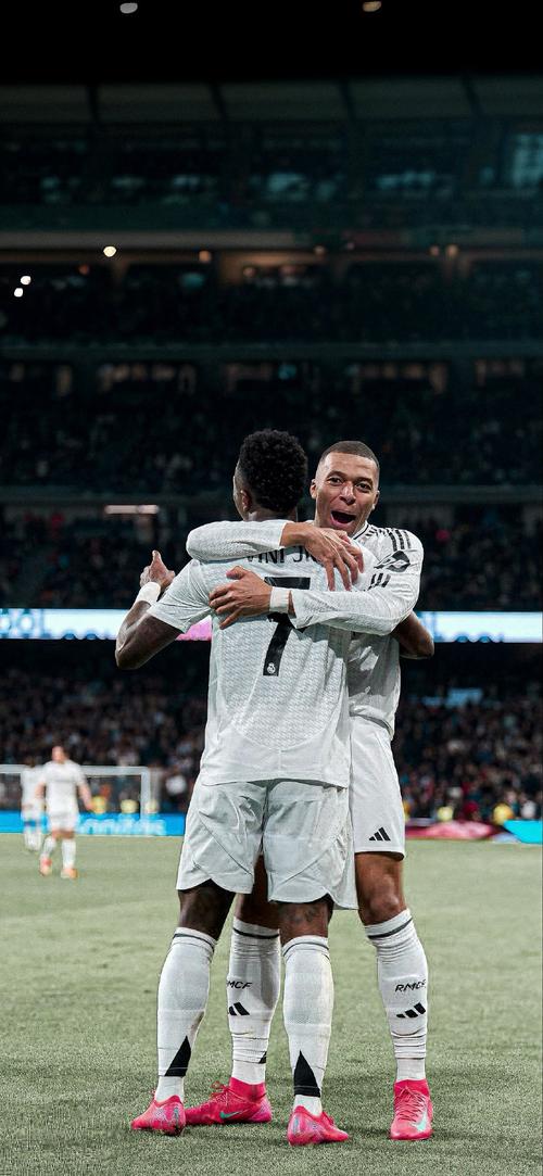 斯帕莱蒂：严寒正是我们的生活和职业摆在我们面前的挑战（斯帕莱蒂：严寒是生活与职业抛给我们的考验）