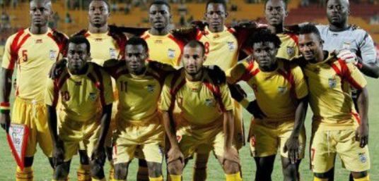 鲁媒：陈泽仕和依木兰今天抵达成都，参加U22国足的训练备战（鲁媒：陈泽仕与依木兰今日抵达成都，随U22国足展开训练备战）