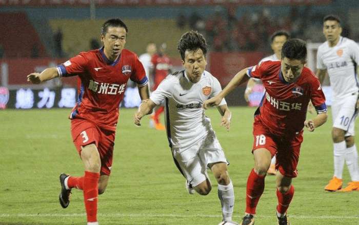 足球巴萨锋线双子星状态火热，联手贡献20球