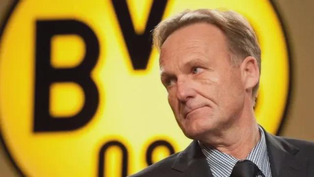 ⚽️2025年度中超最佳评选他来啦！鏖战一年，十...（⚽️2025中超年度最佳评选开启！鏖战一载，荣耀时刻到来）