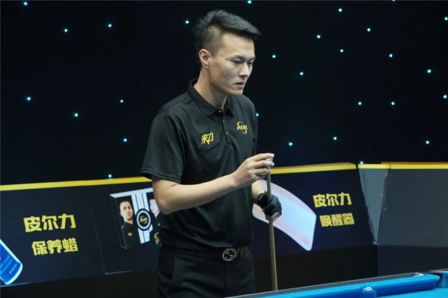 队报：布伦特福德对圣埃蒂安球员斯塔辛感兴趣，该球员想离队