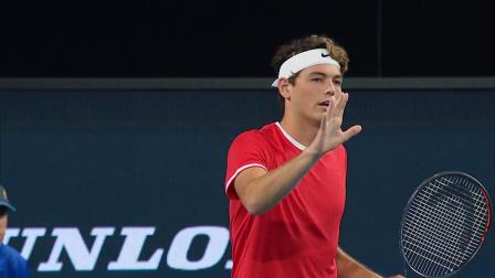 B席100次传中有99次来不到我这，但我抓住了那1次